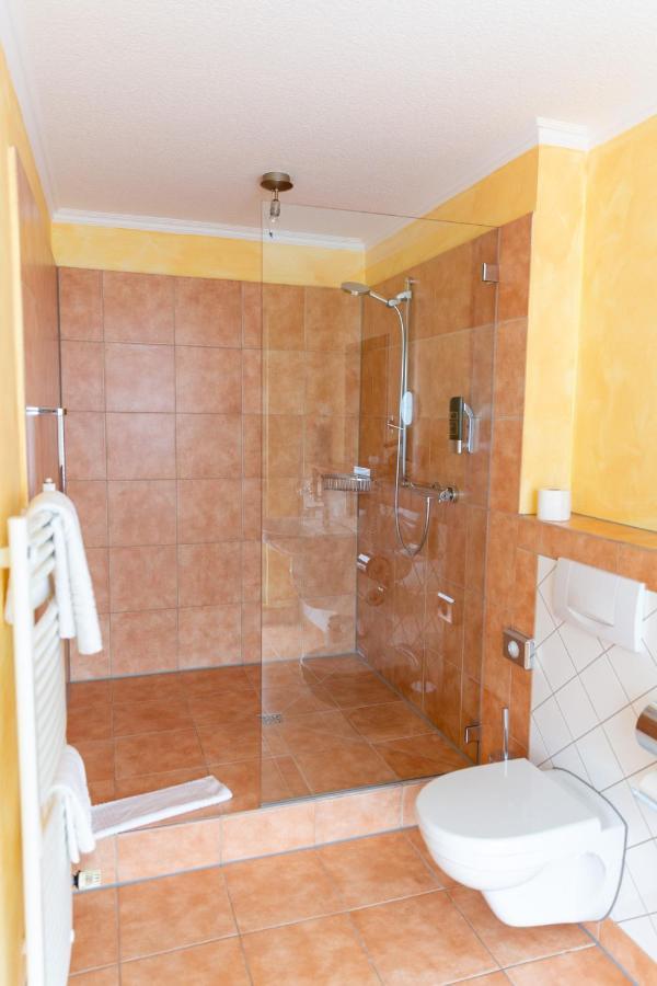 אסן Hotel Landhaus Knappmann מראה חיצוני תמונה
