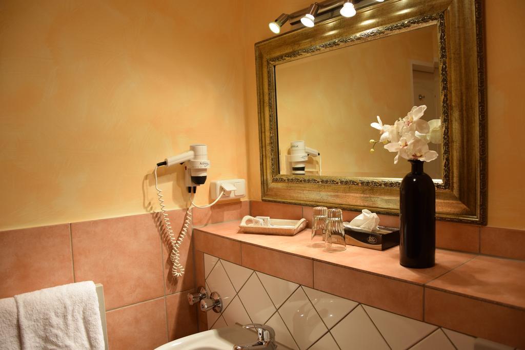 אסן Hotel Landhaus Knappmann מראה חיצוני תמונה